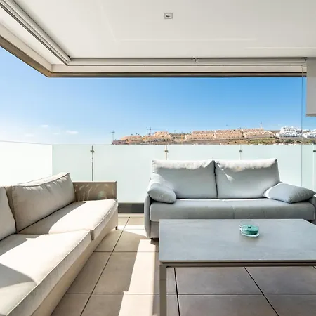 Cala Serena - 3-bedroom Modern Situated In Apartment La Cala De Mijas