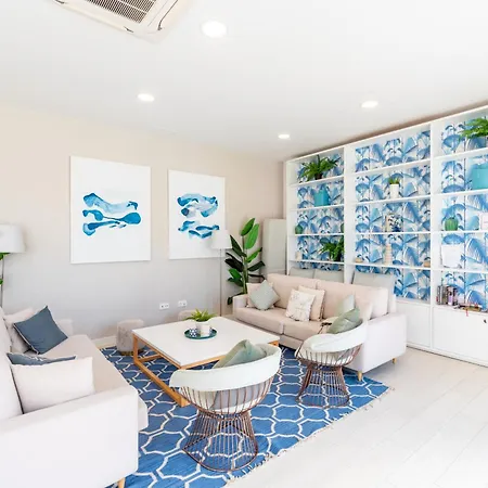 Cala Serena - 3-bedroom Modern Situated In Apartment *